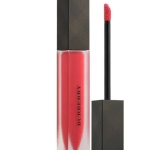 Burberry Liquid Lip Velvet Bold Matte Whipped Lip